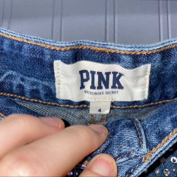 Victoria’s Secret Bling denim shorts size 4🖤 - Picture 3 of 5